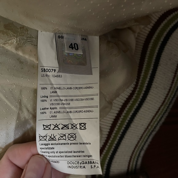 Dolce&Gabbana women leather jacket. Size IT. 40 in a good condition. - Picture 6 of 6